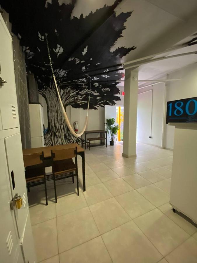 1802 at San Juan Hostel Bagian luar foto