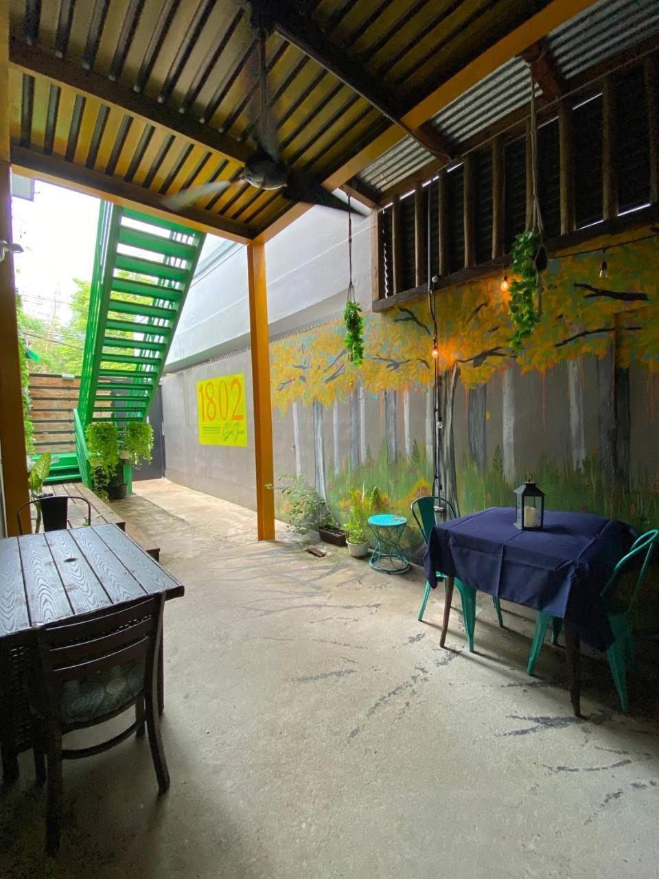 1802 at San Juan Hostel Bagian luar foto